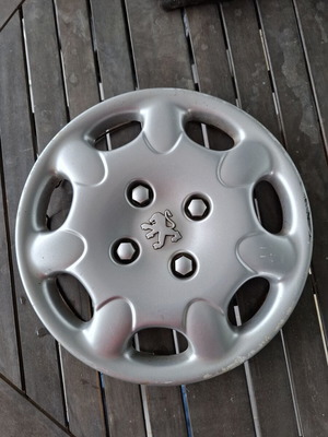Peugeot τάσι τροχού 13 ιντσών για 106, κωδικός 9630419677