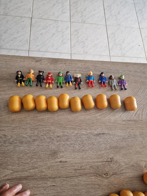 Playmobil Kinder figures set of 11 with boxes and cards new