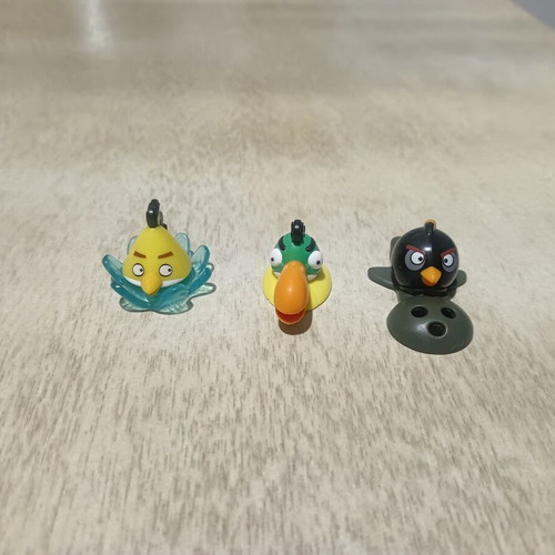 Kinder Angry Birds figures set of 3 like new