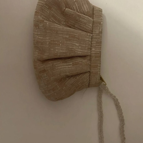 Wallet beige, new, spacious and comfortable