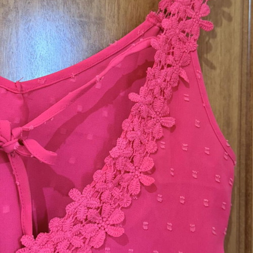 Niay fuchsia sleeveless top with lace, size S / EU 36
