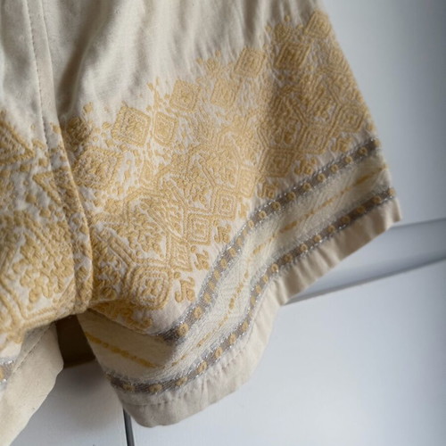 Devotion Twins embroidered cotton blend shorts size XS like new, beige and silver
