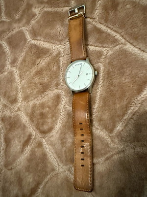 Ρολόι χειρός MVMT μεταχειρισμένο, unisex, μπεζ και καφέ