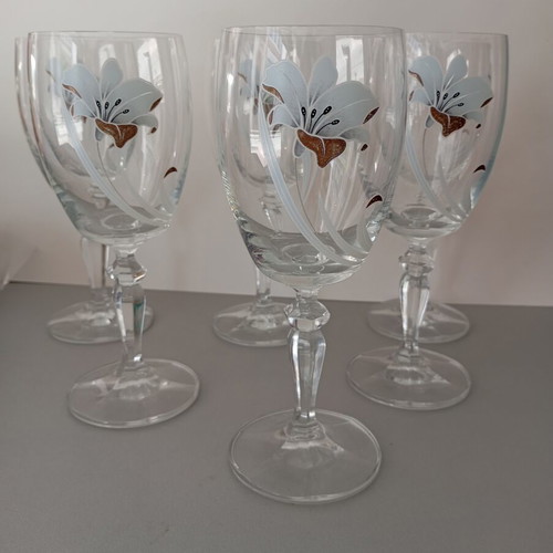 Bohemia Crystal Stemmed Glasses set of 6 like new, 18cm