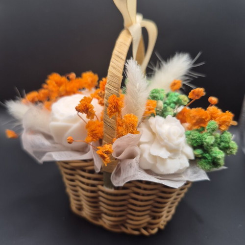 Wax bouquet in basket with 5 flowers new