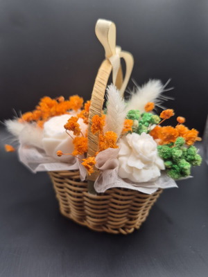 Wax bouquet in basket with 5 flowers new