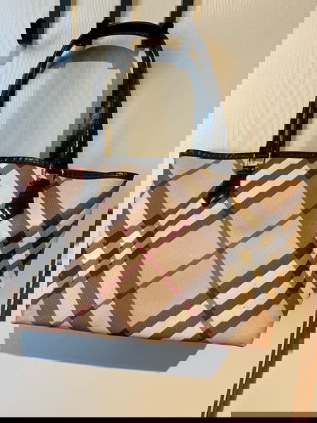 Τσαντα ωμου Burberry