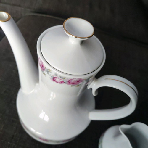 Winterpling Bavaria teapot like new with vintage milk jug