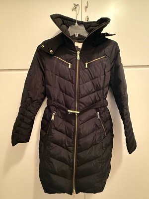 Michael Kors палто като ново с еко кожа, черно