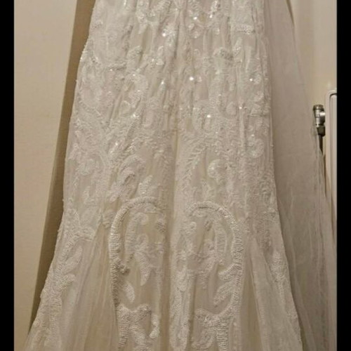 Wedding dress mermaid line with sequins like new