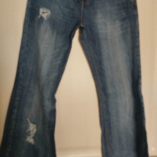Toi&Moi Classic Low-Rise Flared Jeans Like New, Y2K Style