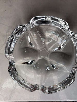 Crystal ashtray like new