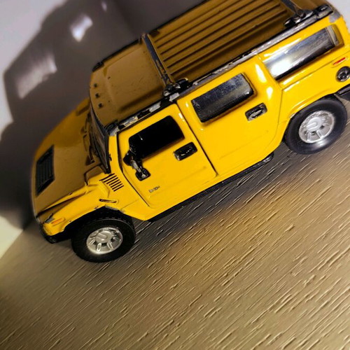 Hummer H2 1/46 used Maisto