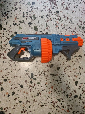 Children's toy gun like new without darts