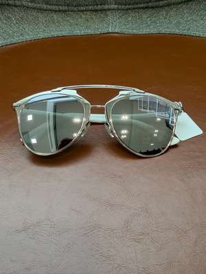 Dior Reflected Sunglasses new with mirror