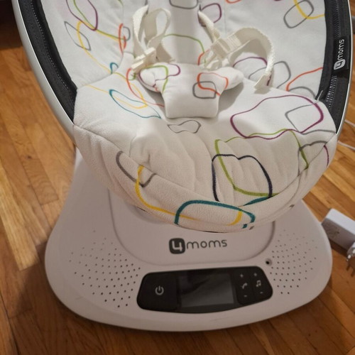 4moms MamaRoo electric rocker swing like new