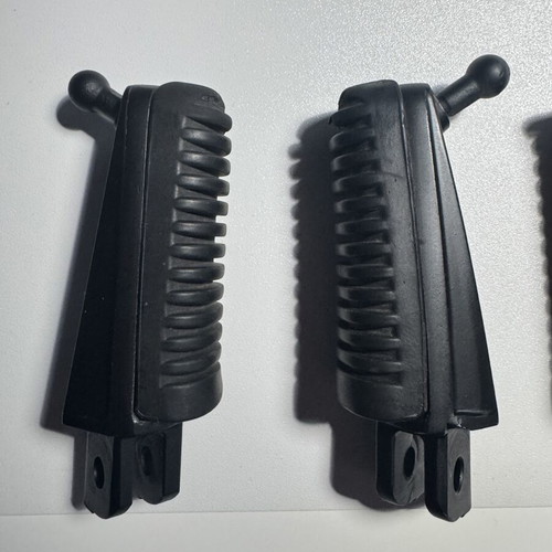 Motorcycle footpegs
