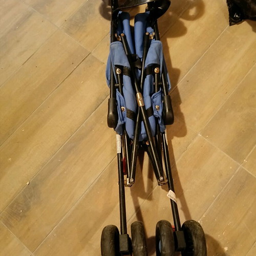 Baby stroller like new for boy and girl