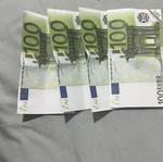 Фалшиви банкноти от 100 евро, комплект от 4, играчка