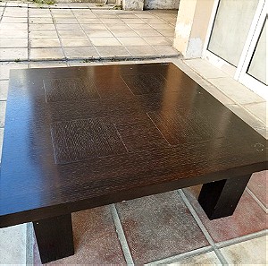 Μεγάλο τετράγωνο τραπέζι σαλονιού 120Χ120