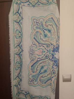 Square scarf like new, colorful, cotton, spring/summer