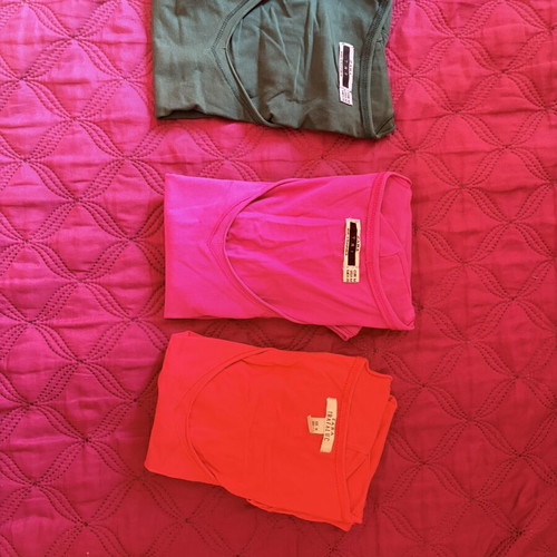 3 cotton V-neck T-shirts, multicolor