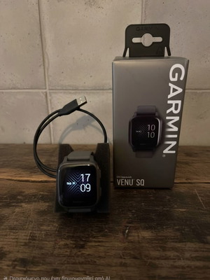 Garmin Venu SQ smartwatch like new