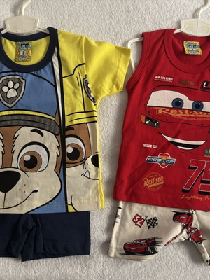 Children's sets Like brand new, size 1, red multicolor