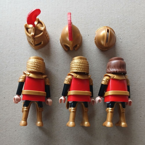 Φιγούρες ιπποτών Playmobil μεταχειρισμένες, σετ 3 τεμαχίων