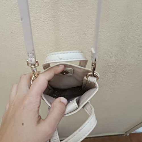 Mini crossbody bag ostrich print like new beige