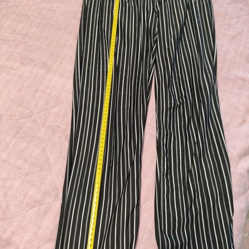 Pants like new, black and white, size L