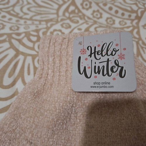 Beige chenille gloves new
