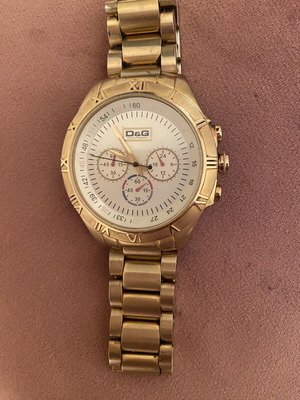Dolce & Gabbana wristwatch used, men's, gold color