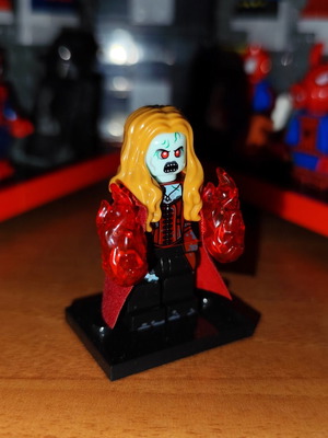 Red Queen (Zombie Scarlet Witch) φιγούρα Lego με μαγικά εφέ