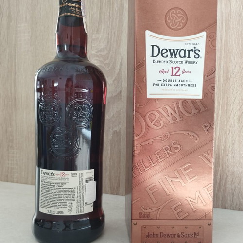 Dewar's 12 Years Blended Scotch Whisky 1 Liter sealed with box
