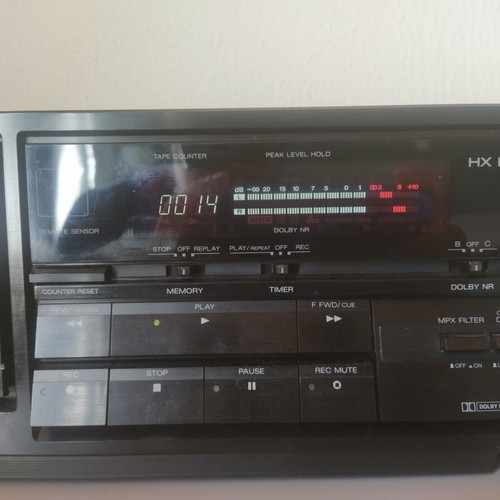 Aiwa ADF 700 cassette deck used, excellent recording and playback