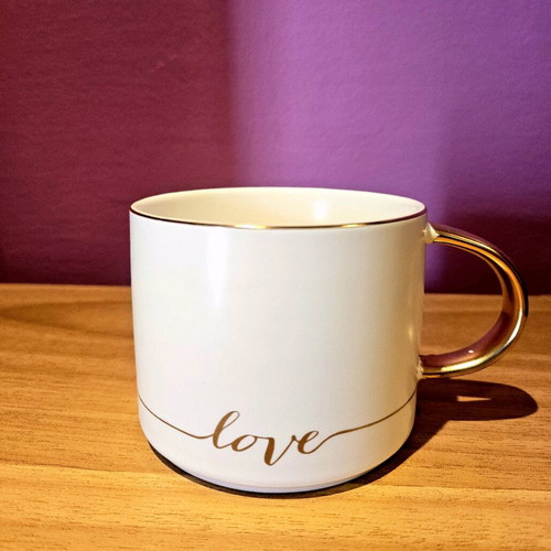 Cup like new with gold finish