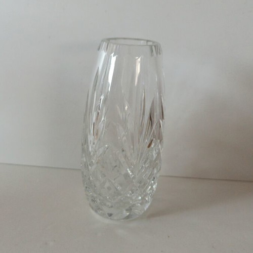 Vintage crystal oval barrel vase with cut glass, 13 cm