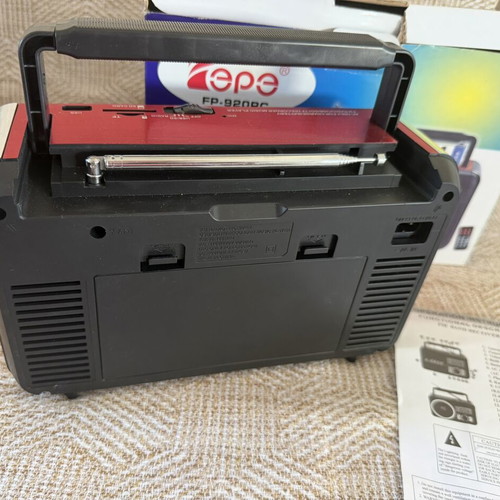 Fepe FP-910RC X-Bass portable digital radio