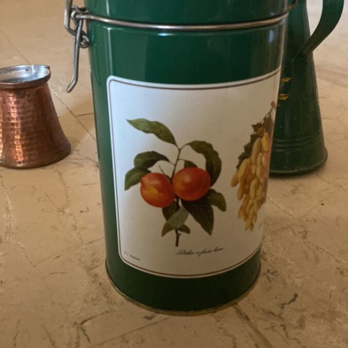 Kitchenware set used with jug, briki, and tin container