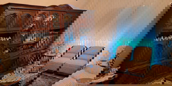 Σκρίνιο - Σαλόνι - Τραπεζάκια