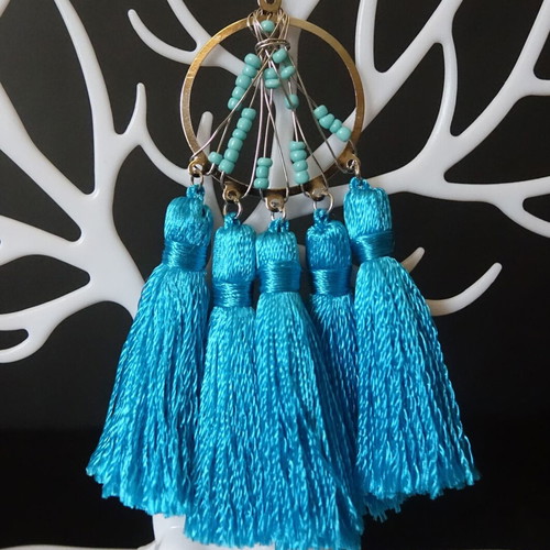 Tassel earrings new, white and turquoise