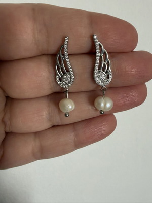 Angel wing stud earrings with pearl, stainless steel, silver