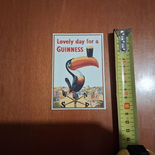 Guinness Magnet like new, 10x7 cm