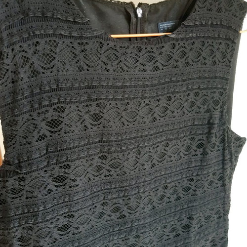 Zara dress black with elastic lace like new, size M