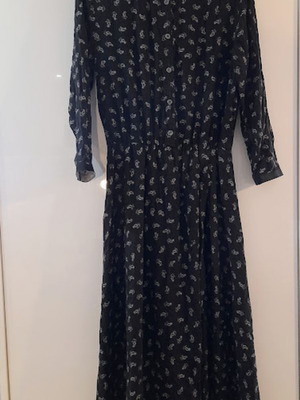 Sisley dress used, size M, long autumn-winter