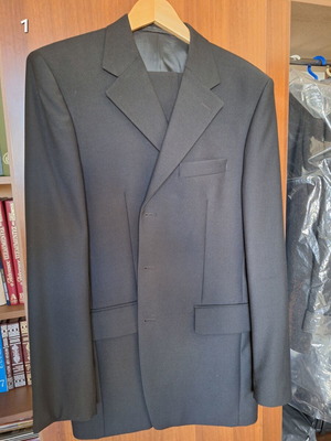 Emmanuel Rousseau suit new, brown, jacket size 50, trousers size 44