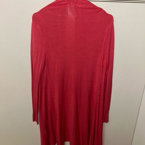 Cardigan like new, very comfortable, sizes M and L