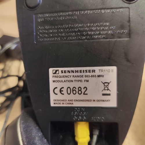Sennheiser RS 110 II wireless TV headphones with base and power supply