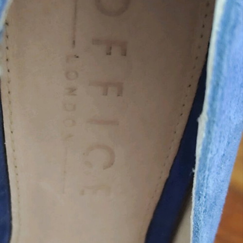 Office London pumps like new, blue, size 40